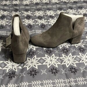 NWT grey suede booties with side zip